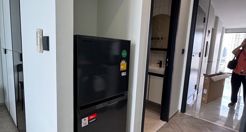 For rent studio condo in Khlong San, Bangkok