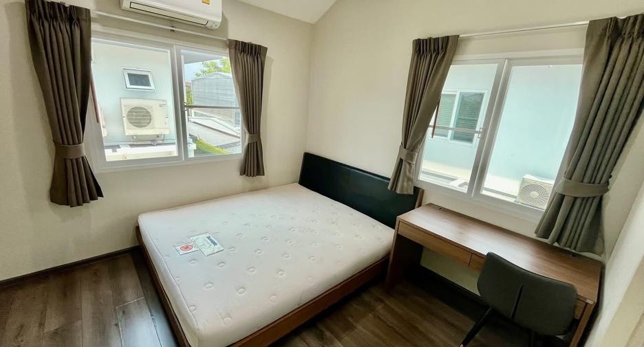 Аренда 4 спальни дом в Bang Phli, Самутпракан