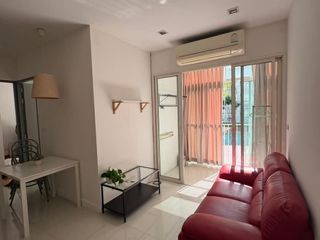 À louer 2 chambres condo à Phra Khanong, Bangkok
