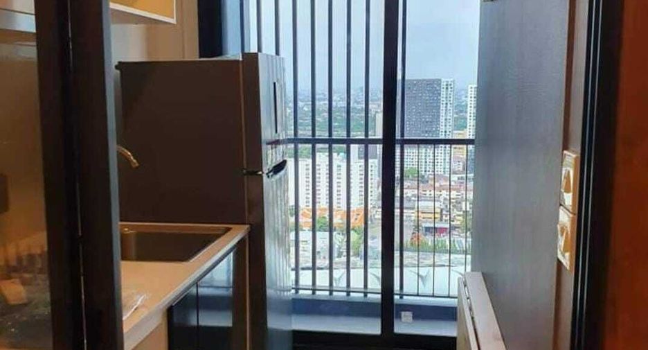 À vendre 1 chambre condo à Watthana, Bangkok