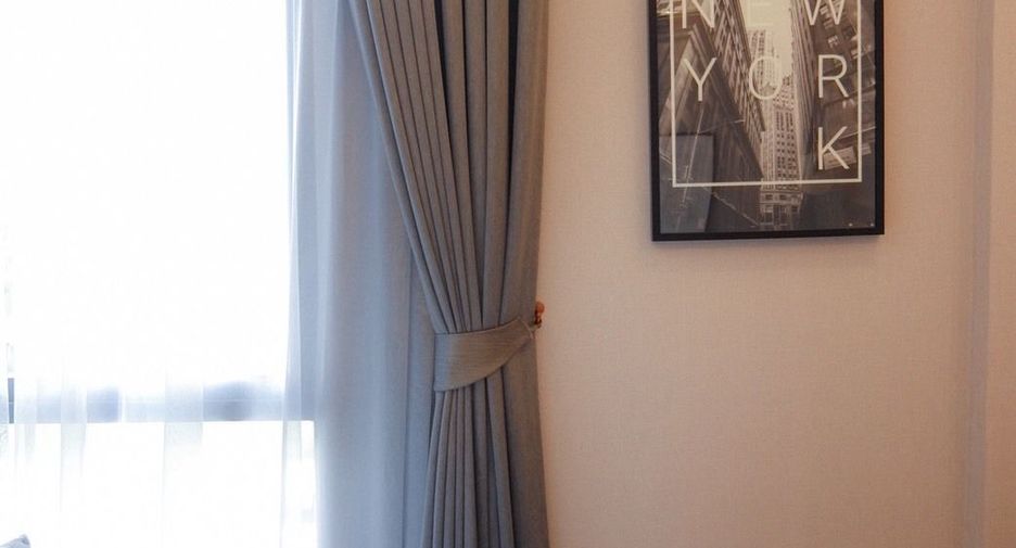 For rent 3 bedrooms townhouse in Bang Phli, Samut Prakan