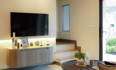 For rent 3 bedrooms townhouse in Bang Phli, Samut Prakan
