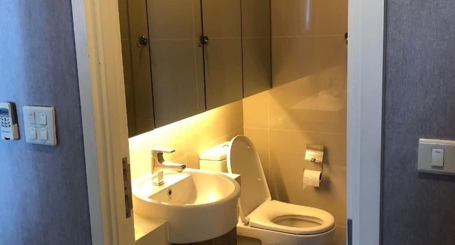 For sale and for rent 2 bedrooms condo in Yan Nawa, Bangkok