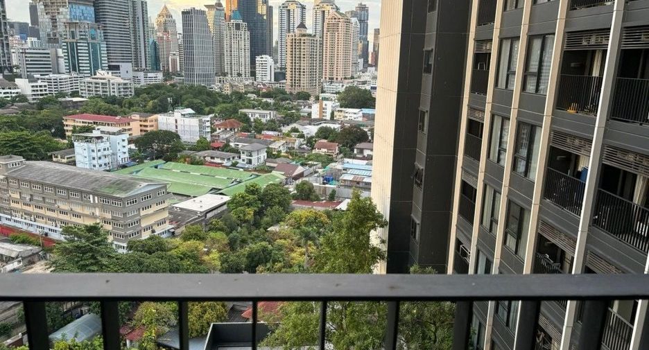 ให้เช่า 1 เตียง คอนโด ใน สาทร, กรุงเทพฯ