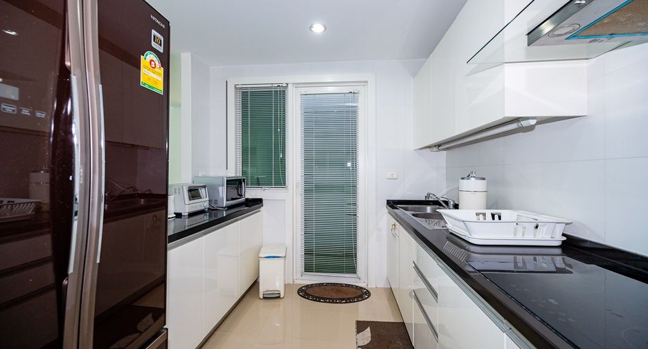 For rent 2 ベッドルーム condo in Khlong Toei, Bangkok