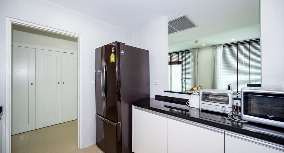 For rent 2 ベッドルーム condo in Khlong Toei, Bangkok