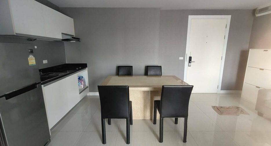 For rent 2 bedrooms condo in Phaya Thai, Bangkok