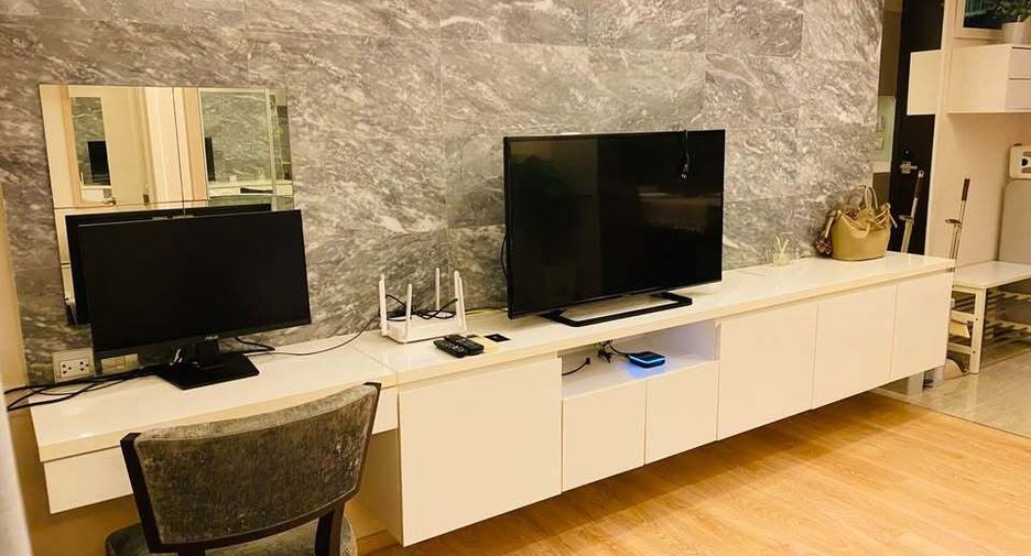 For rent studio condo in Watthana, Bangkok