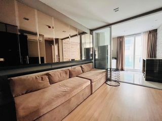 Condo en alquiler de 1 habitaciones en Phra Khanong, Bangkok