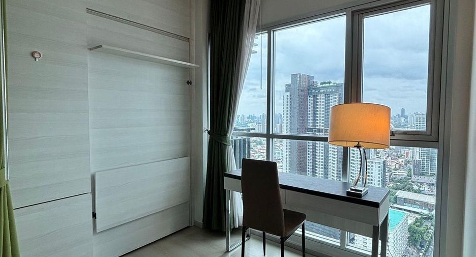 Wohnung zur Miete mit 1 Zimmer in Huai Khwang, Bangkok