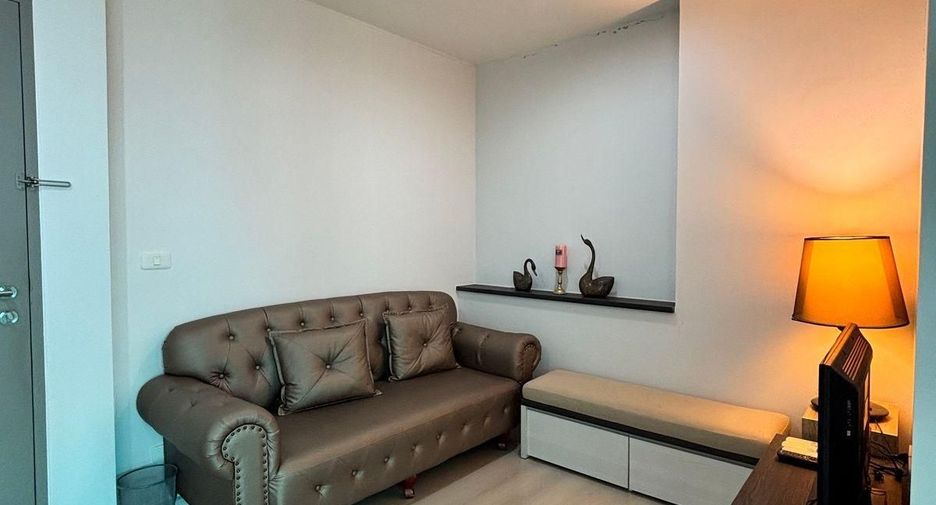Wohnung zur Miete mit 1 Zimmer in Huai Khwang, Bangkok