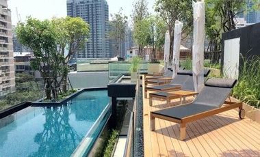 Condo en venta de 1 habitaciones en Khlong Toei, Bangkok