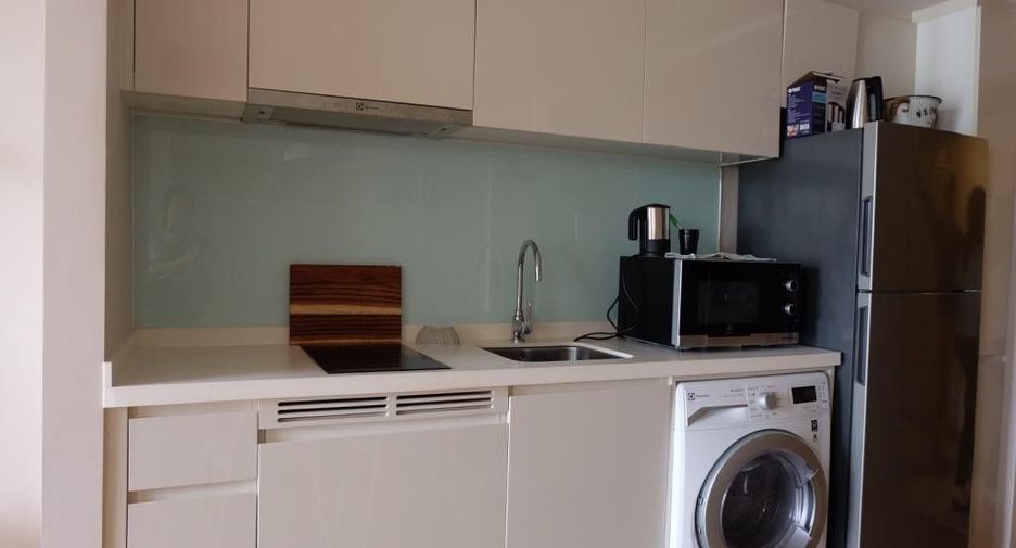 Wohnung zum Kauf mit 1 Zimmer in Khlong Toei, Bangkok