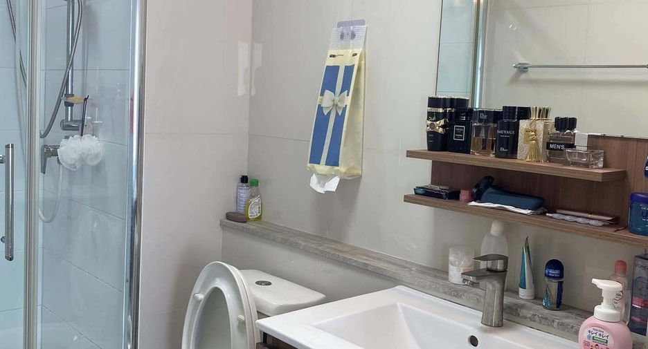 For sale 1 bed condo in Yan Nawa, Bangkok