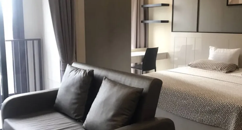 For rent 1 bed condo in Khlong Toei, Bangkok