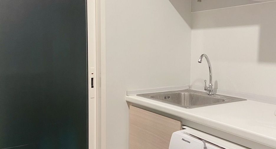 Condo en alquiler de 1 habitaciones en Thon Buri, Bangkok