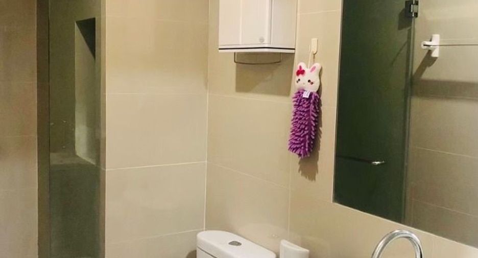À vendre studio condo à Bang Na, Bangkok