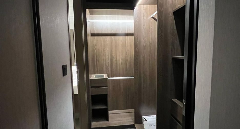 Condo en venta y en alquiler de 1 habitaciones en Watthana, Bangkok