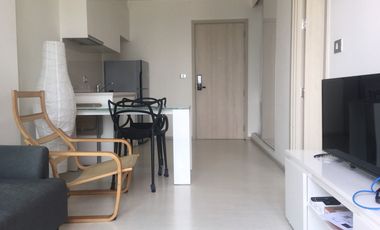 Condo en alquiler de 1 habitaciones en Khlong Toei, Bangkok