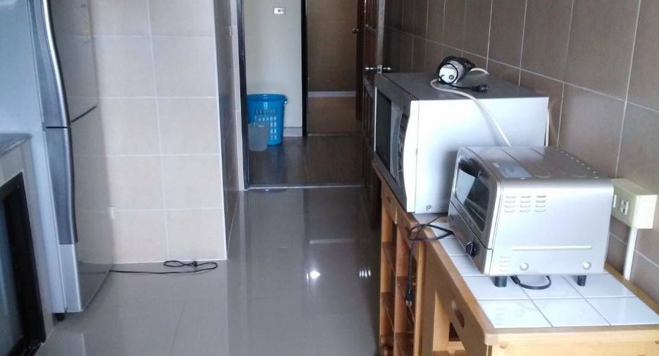 For rent 3 ベッドルーム condo in Watthana, Bangkok