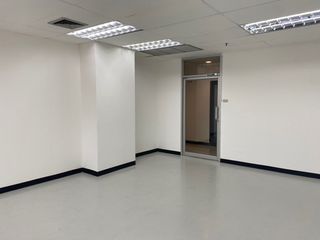 Büro zur Miete in Watthana, Bangkok
