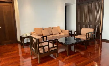 For rent 2 bedrooms apartment in Watthana, Bangkok
