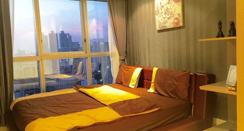 Wohnung zur Miete mit 2 Zimmer in Khlong Toei, Bangkok