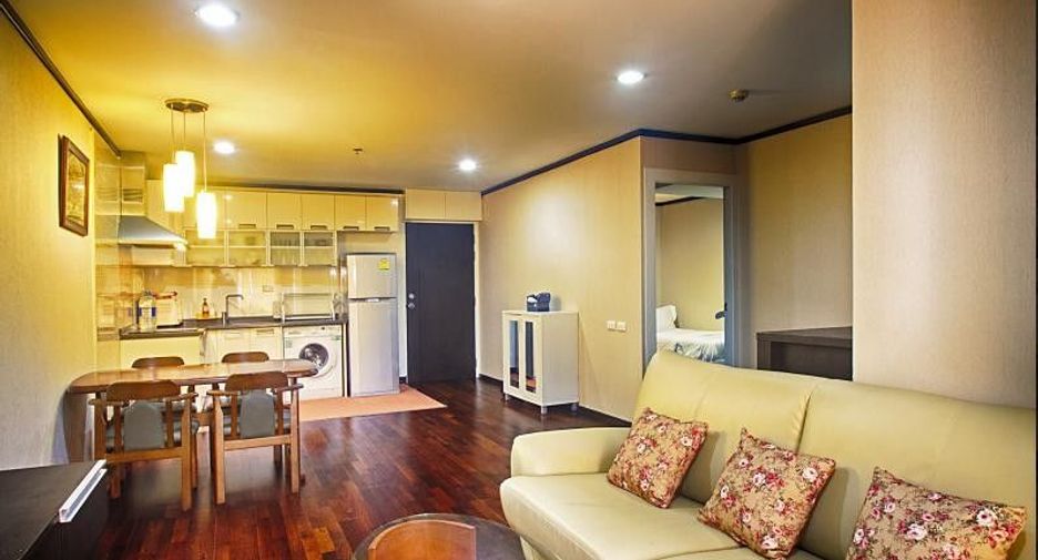 Wohnung zur Miete mit 2 Zimmer in Khlong Toei, Bangkok