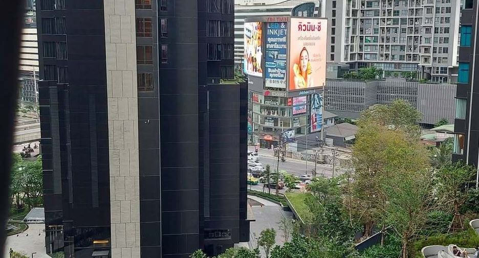 For rent studio condo in Huai Khwang, Bangkok