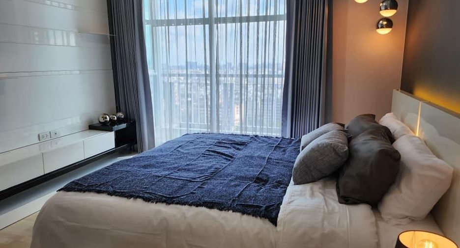 À louer 1 chambre condo à Huai Khwang, Bangkok