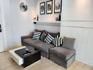 For rent 1 bed condo in Huai Khwang, Bangkok