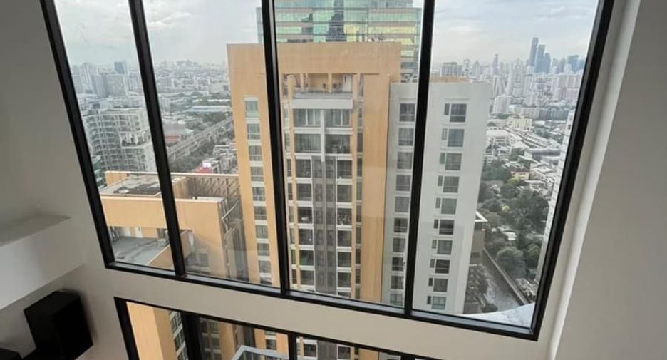 For rent 1 bed condo in Watthana, Bangkok