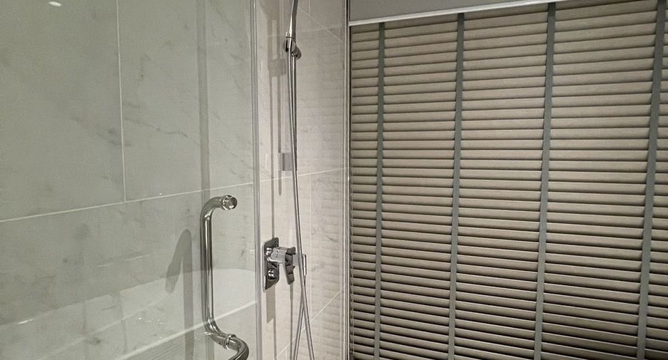 For rent 1 bed condo in Pathum Wan, Bangkok