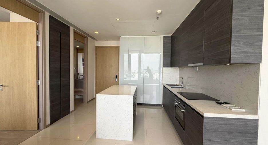 For rent 2 bedrooms condo in Watthana, Bangkok