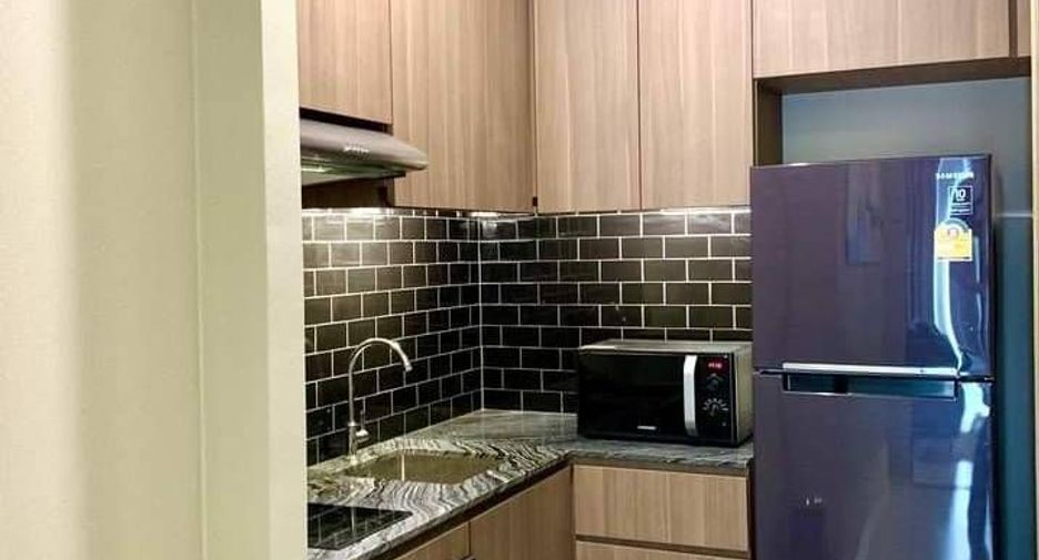 For rent 1 bed condo in Pathum Wan, Bangkok