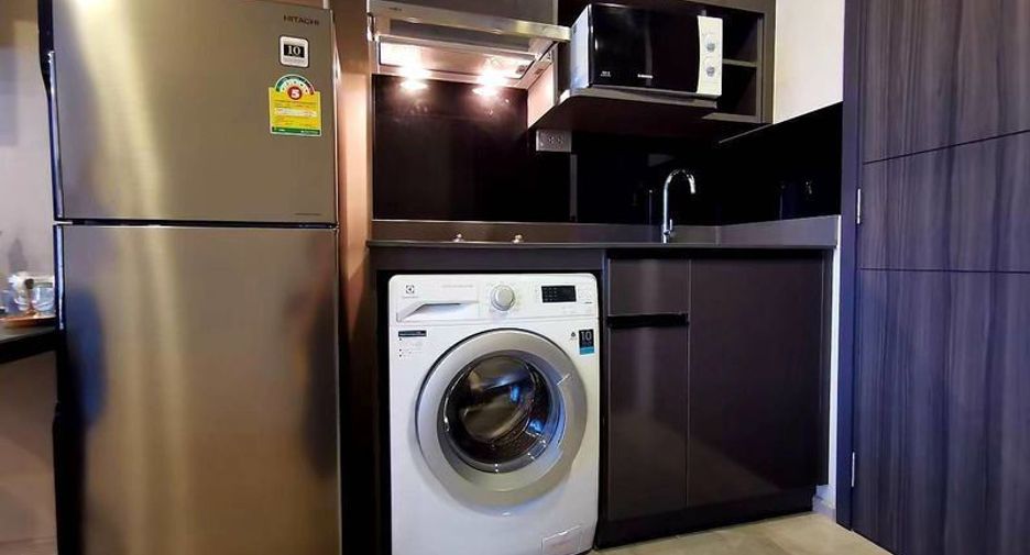 Wohnung zur Miete mit 1 Zimmer in Khlong Toei, Bangkok