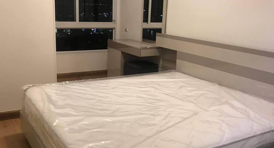 Condo en alquiler de 1 habitaciones en Bang Kho Laem, Bangkok
