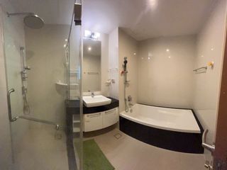For sale 1 bed condo in Yan Nawa, Bangkok