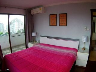 For rent 3 bedrooms condo in Watthana, Bangkok