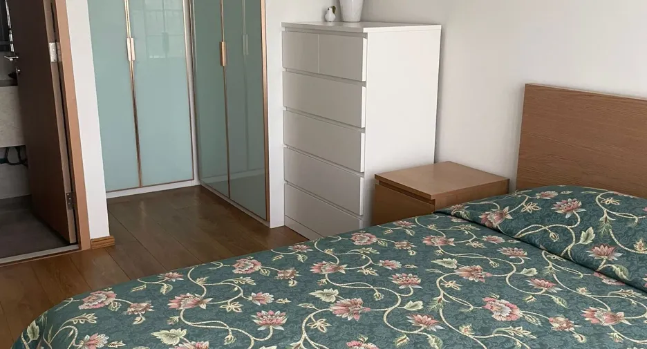 For rent 2 bedrooms condo in Watthana, Bangkok