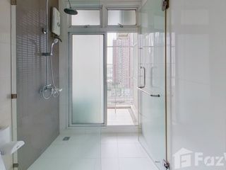 For sale 1 bed condo in Khlong Toei, Bangkok