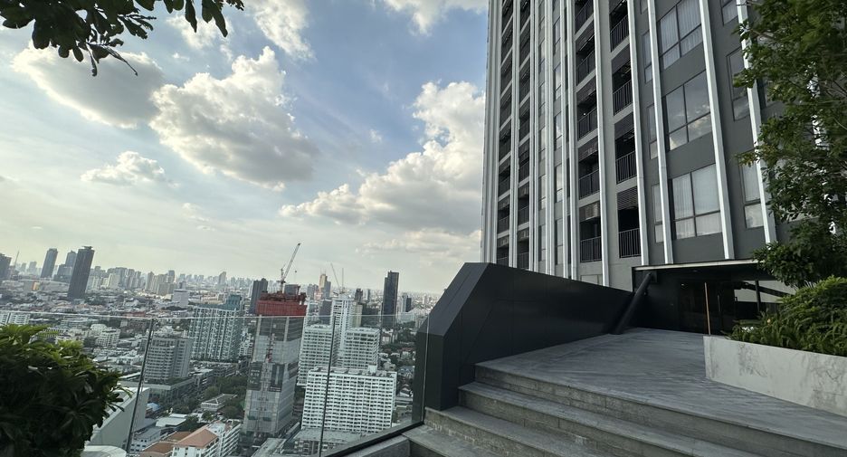 Condo en alquiler de 1 habitaciones en Watthana, Bangkok