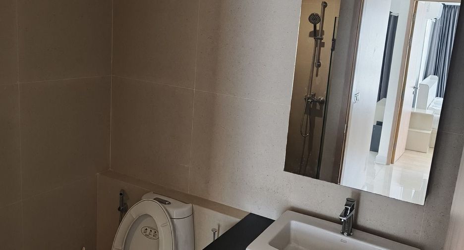 For rent 2 ベッドルーム condo in Watthana, Bangkok