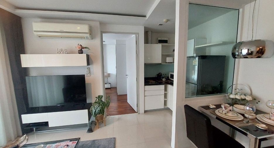 Condo en venta de 4 habitaciones en Lat Phrao, Bangkok