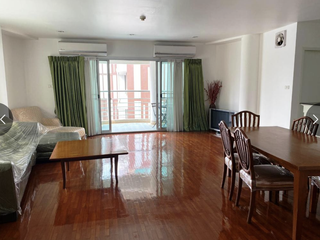 Apartment zur Miete mit 3 Zimmer in Watthana, Bangkok