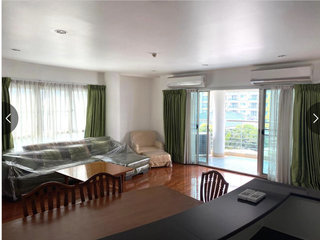 Apartment zur Miete mit 3 Zimmer in Watthana, Bangkok