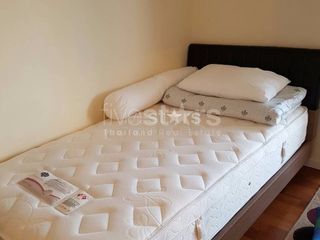 For rent 2 bedrooms condo in Sathon, Bangkok