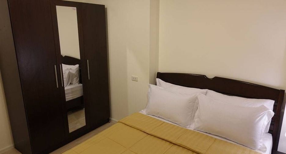 For rent 1 bed condo in Thon Buri, Bangkok