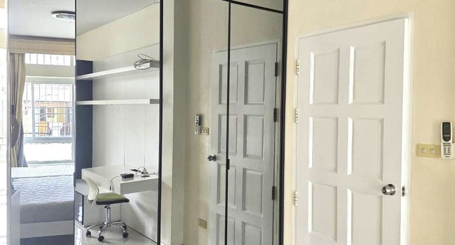 Haus zur Miete mit 4 Zimmer in Mueang Phuket, Phuket