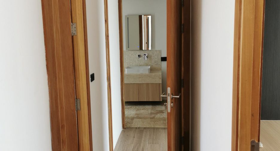 For rent 2 bedrooms condo in Mueang Phuket, Phuket